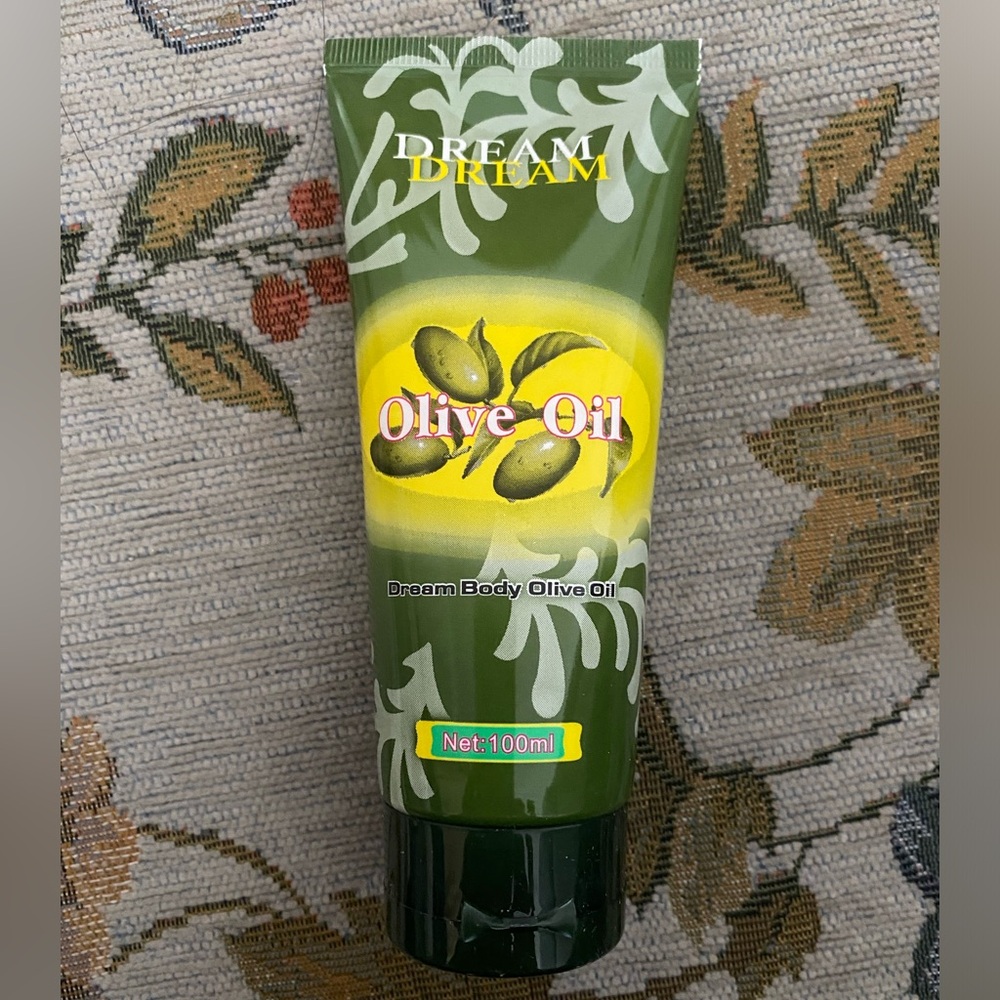 ⭐️HP⭐️🆕Dream Body Olive Oil
